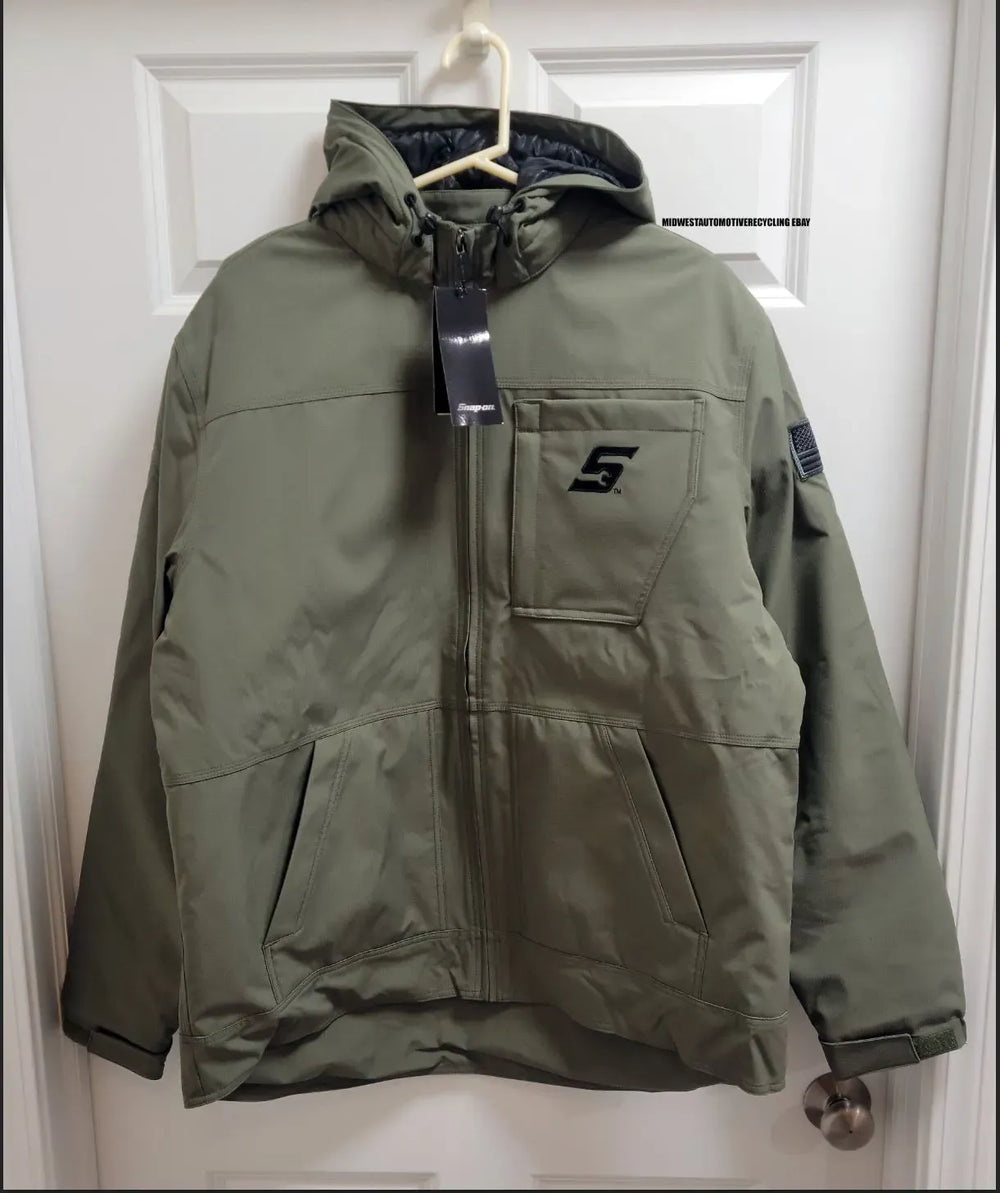 snap on hooded jacket​