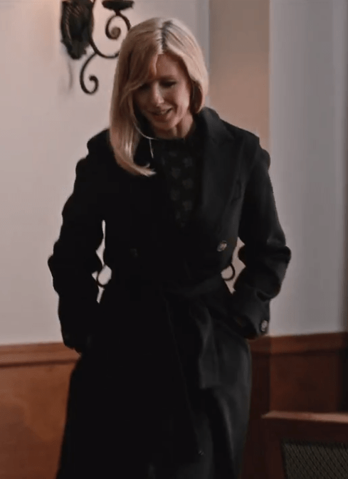Yellowstone Season 4 Beth Dutton Black Coat
